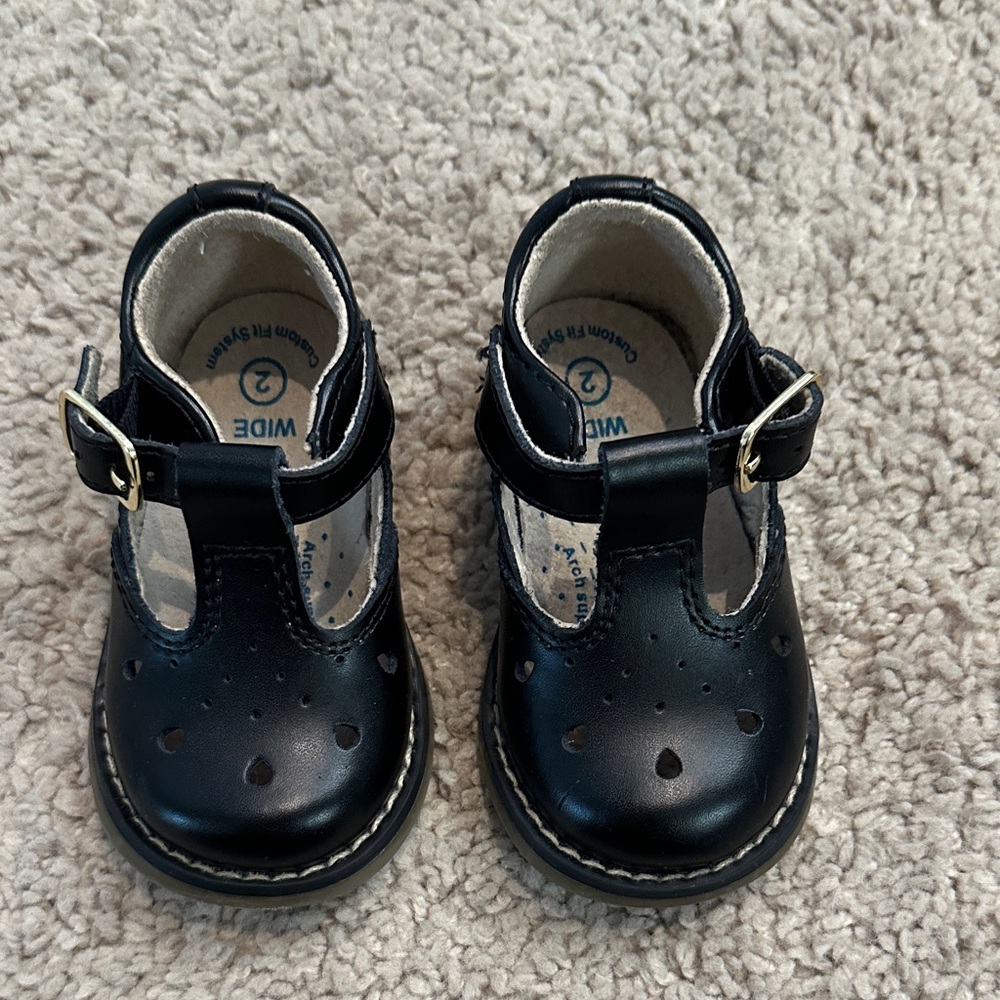 FootMates Black Dress Shoes for Kids